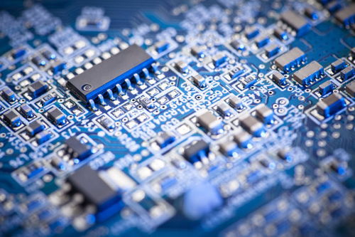 中国股市业绩最亮眼的10只半导体设计龙头股深度解析